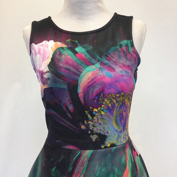 Apt 9 Floral design dark colored dress - Picture 2 of 3